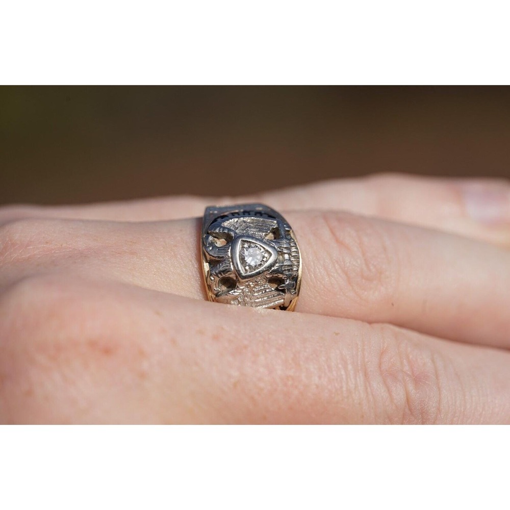 Vintage 10k Solid Gold Men's 32nd Degree Mason High Quality Natural Diamond Ring - Picture 6 of 9